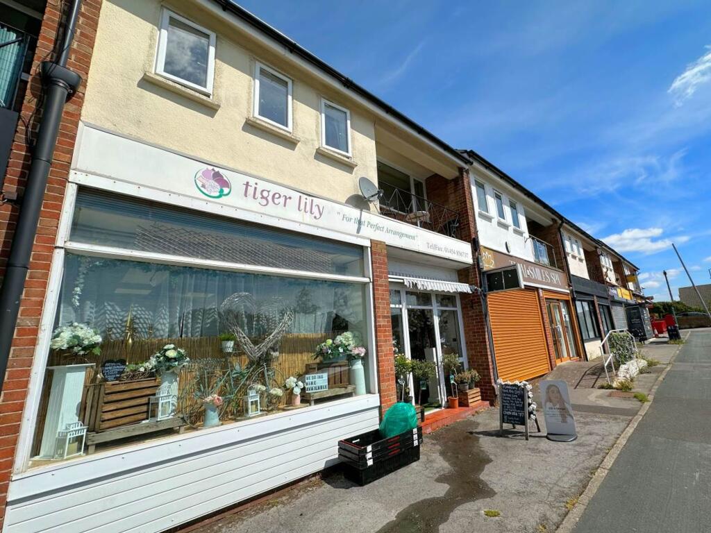 Main image of property: Chelford Grove, Patchway, BS34