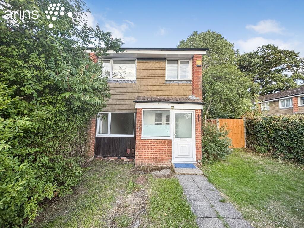 Main image of property: Devitt Close, Reading, RG2