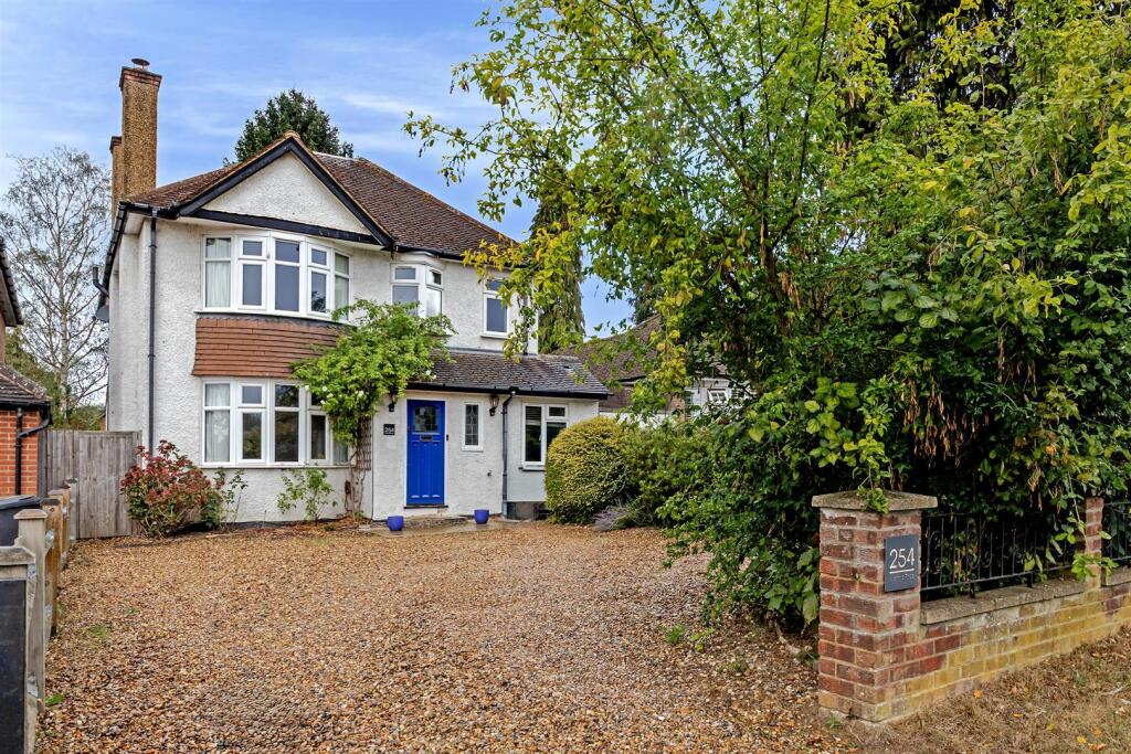 Main image of property: Watford Road St. Albans AL2 3DL
