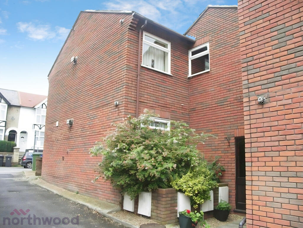 Main image of property: New Court Queens Road, High Wycombe, HP13