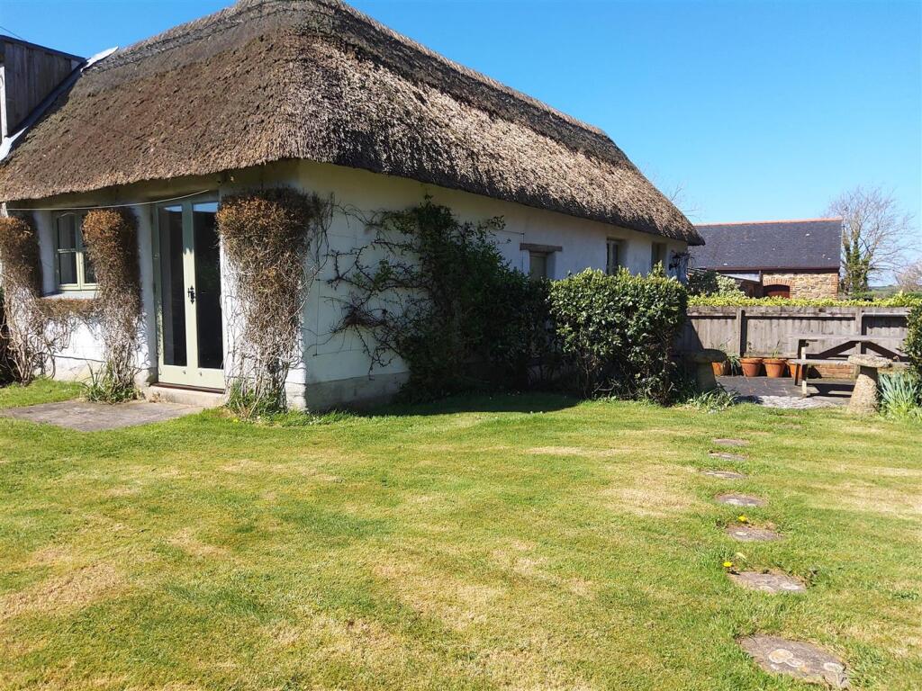 Main image of property: Forge, Redruth