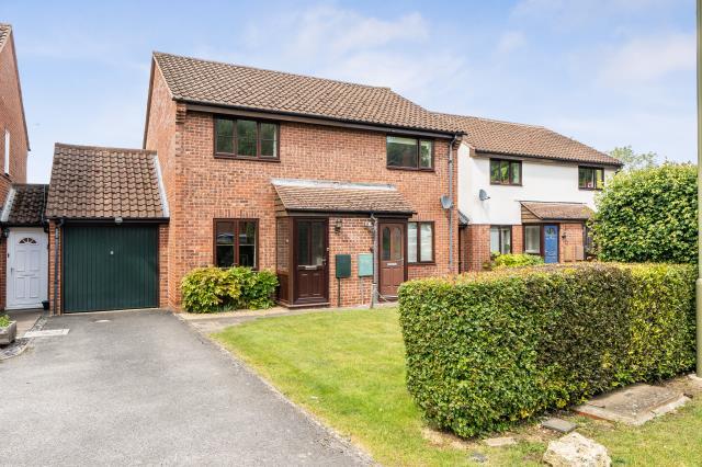 Main image of property: Denton Close, Oxford, Oxfordshire