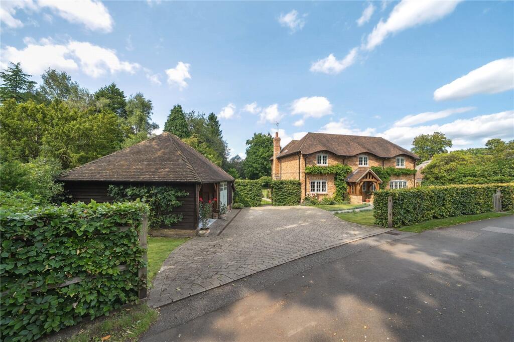 Main image of property: Spinney Lane, West Chiltington