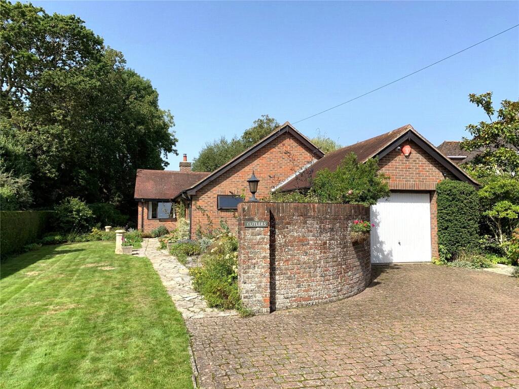 Main image of property: Waterford Close, Lymington, Hampshire, SO41