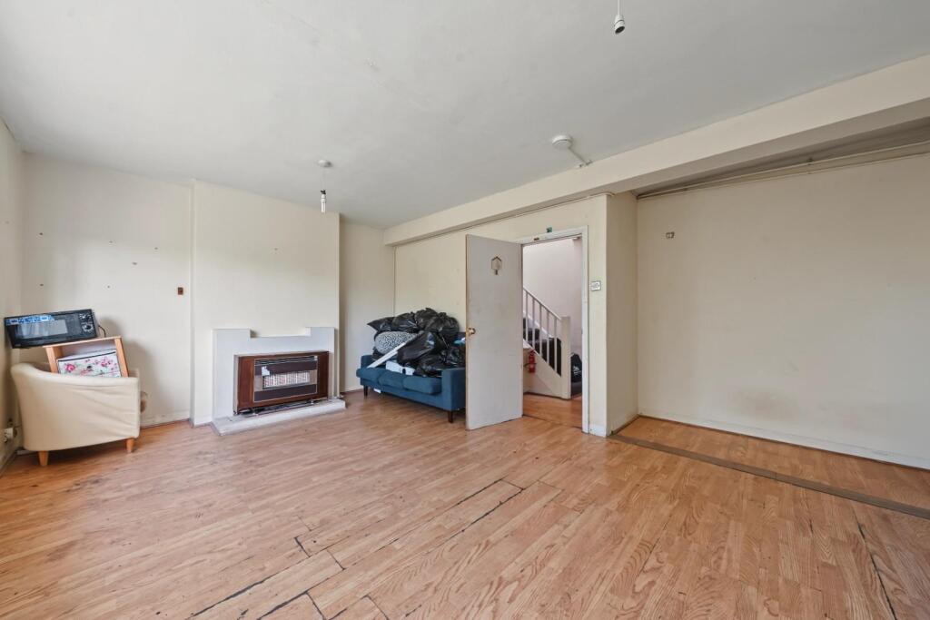 Main image of property: Cricklewood Broadway, NW2