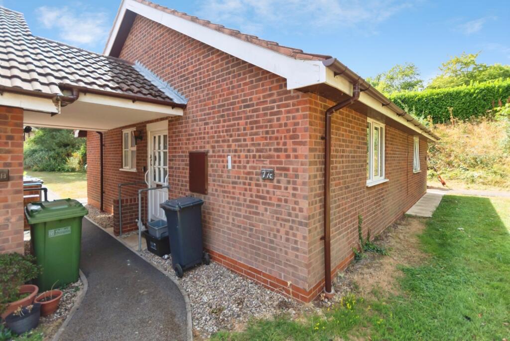 Main image of property: Poplar Road, Dorridge, Solihull, West Midlands, B93