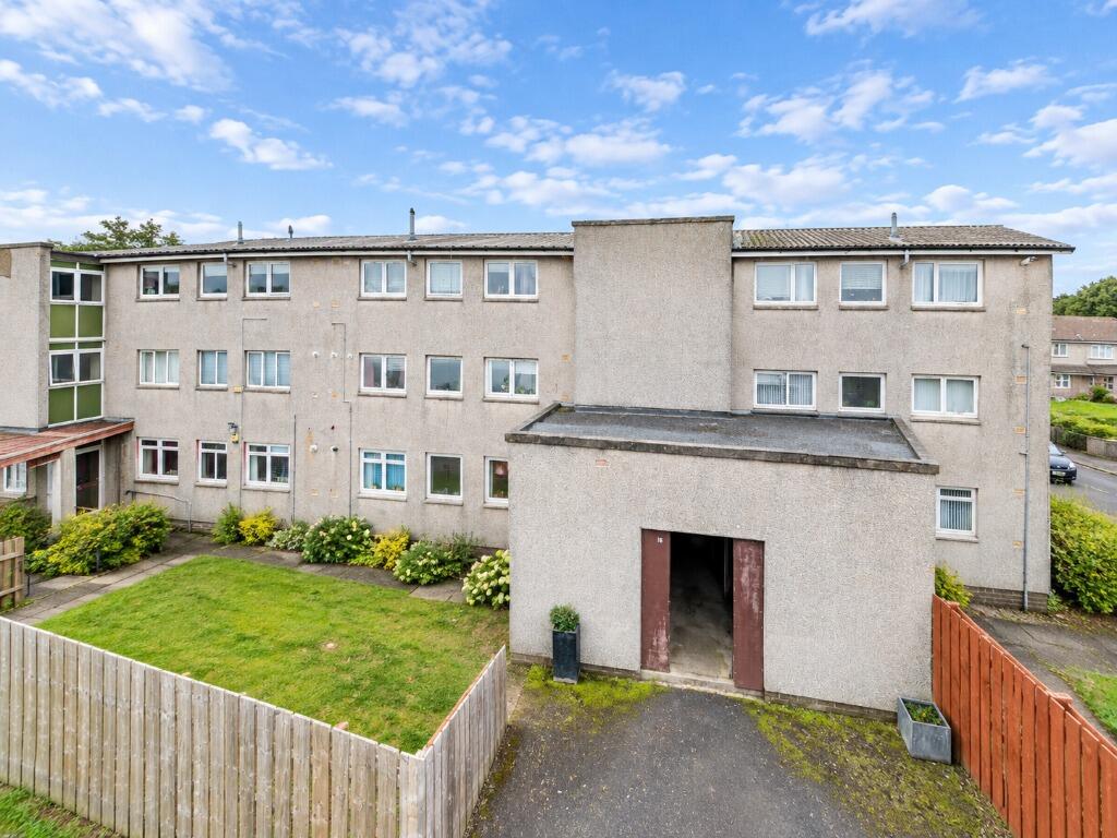 Main image of property: Elizabethan Way, Renfrew, Renfrewshire, PA4