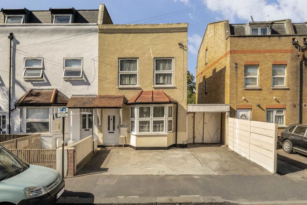 Main image of property: Vicarage Road, Leyton