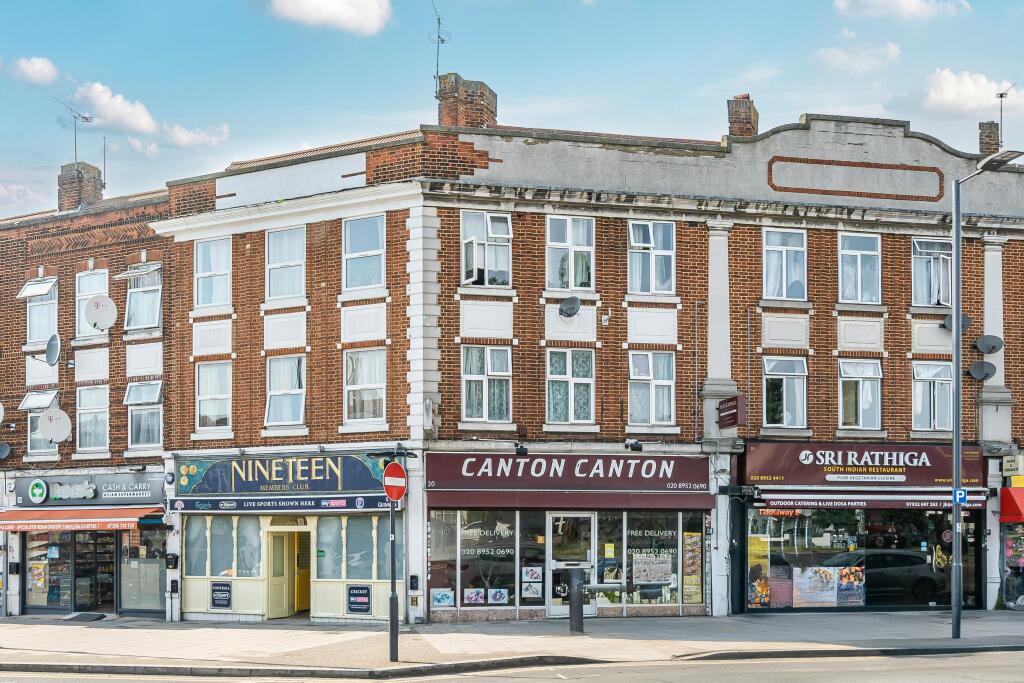 Main image of property: 20 North Parade, Mollison Way, Edgware, HA8 5QH