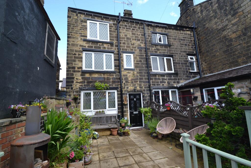 Main image of property: New Line, Greengates,
