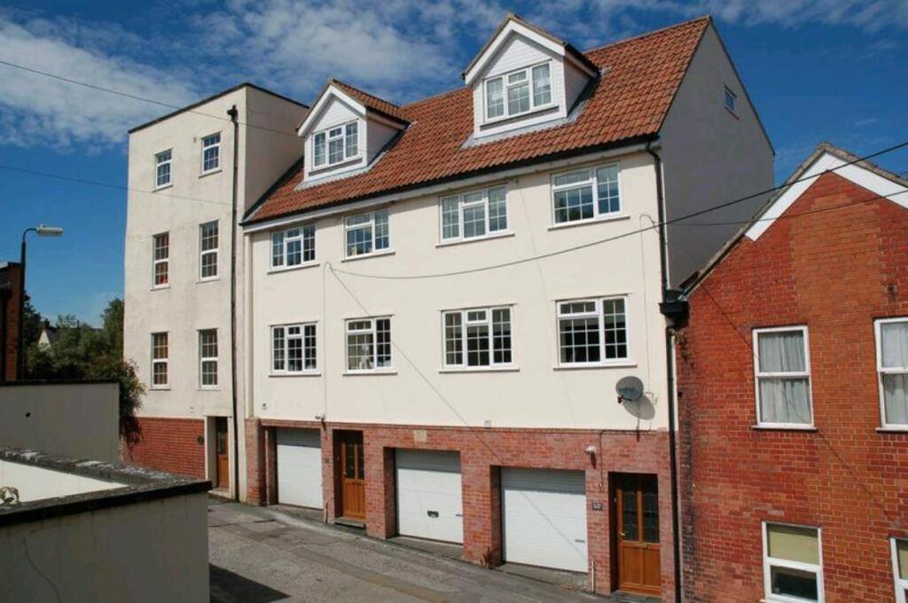Main image of property: March House, Back Lane, Pill
