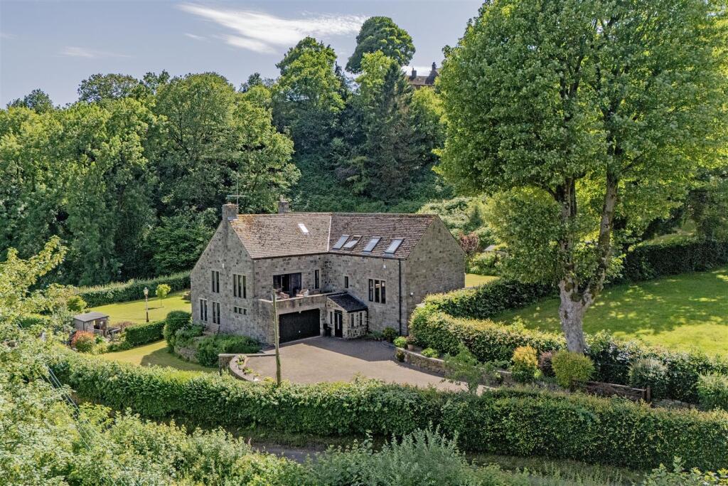 Main image of property: Carr Lane, Thornhill, Bamford