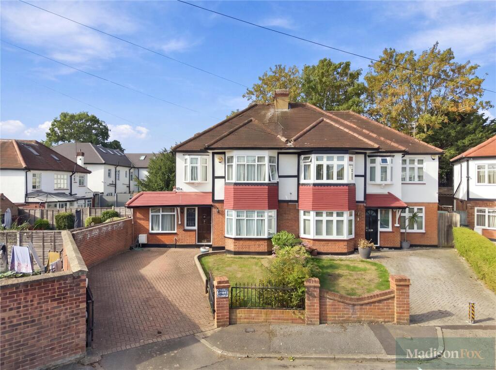 Main image of property: Oakhurst Close, Walthamstow, Greater London, E17