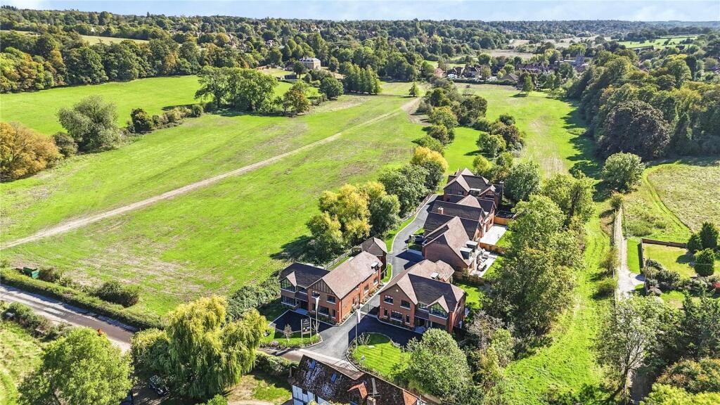 Main image of property: Mill Farm, Mill Lane, Chalfont St. Giles