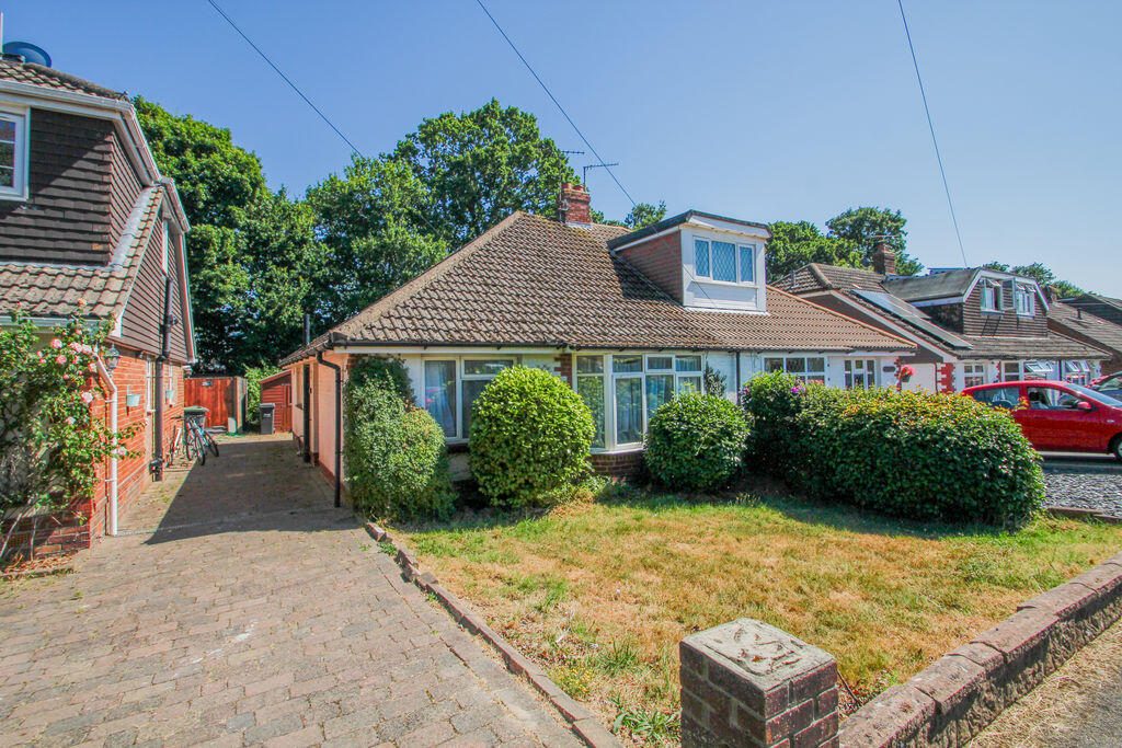 Main image of property: Cherry Tree Avenue, Cowplain, Waterlooville