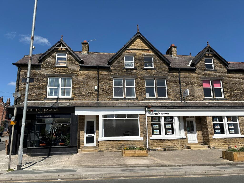 Main image of property: 114 New Road Side, Horsforth, Leeds, LS18 4QB