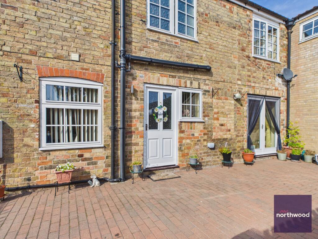 Main image of property: Commercial Road, Alford, Alford, LN13