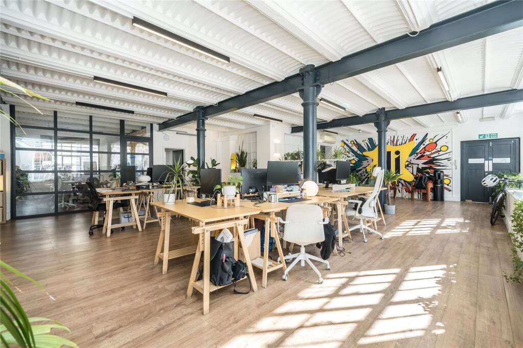 Main image of property: East Tenter Street, E1