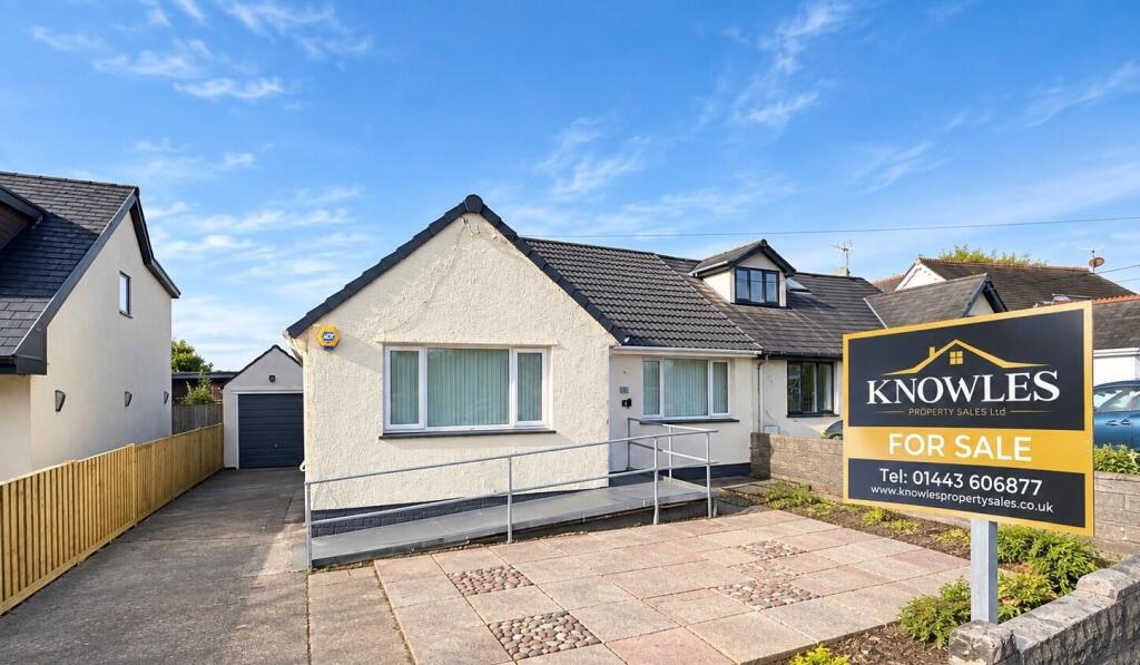 Main image of property: Gwaunmiskin Road, Beddau, Pontypridd
