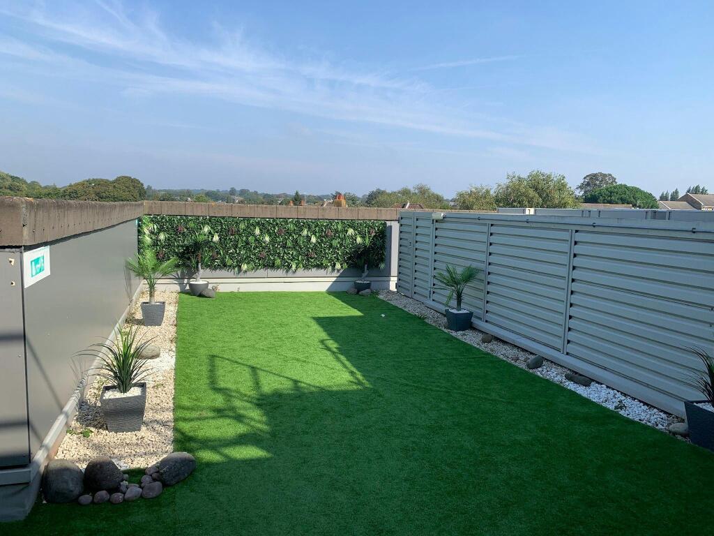 Terrace.jpg
