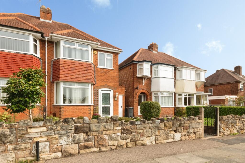 Main image of property: The Vineries, Birmingham