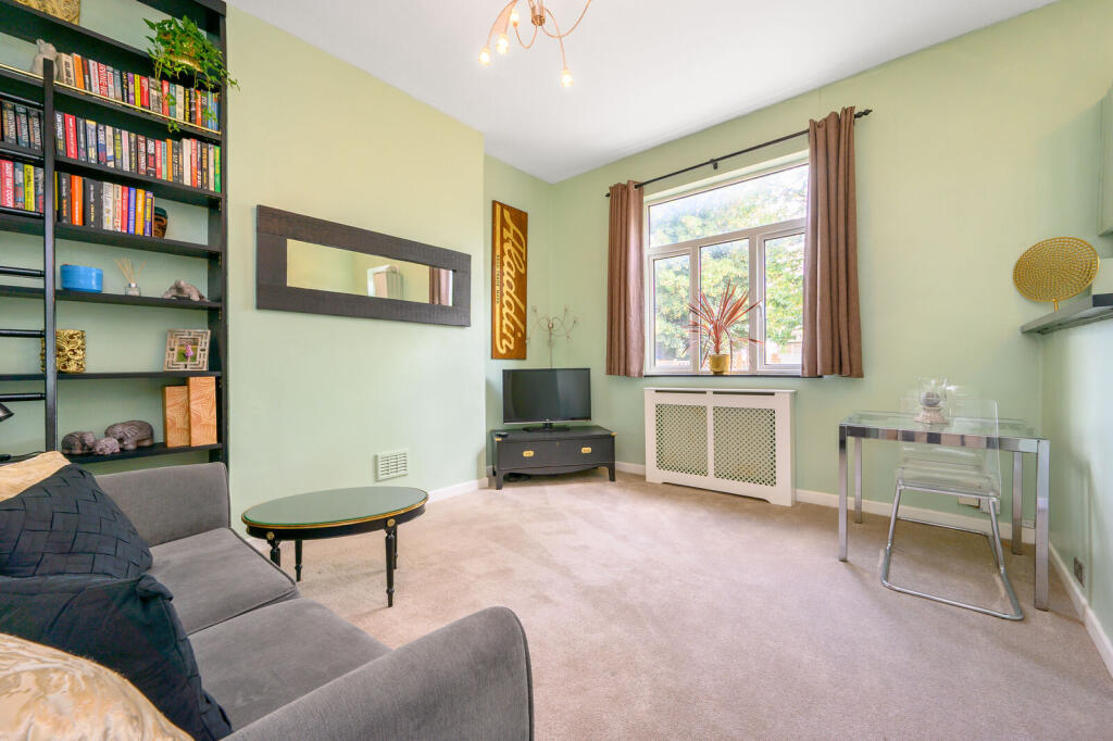 Main image of property: Lichfield Grove, Finchley, London, N3