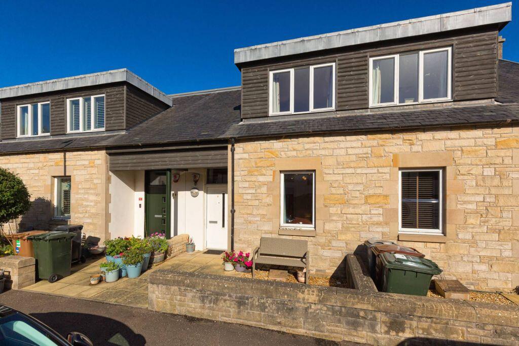 Main image of property: 7B Devon Place, Haymarket, Edinburgh, EH12 5HJ