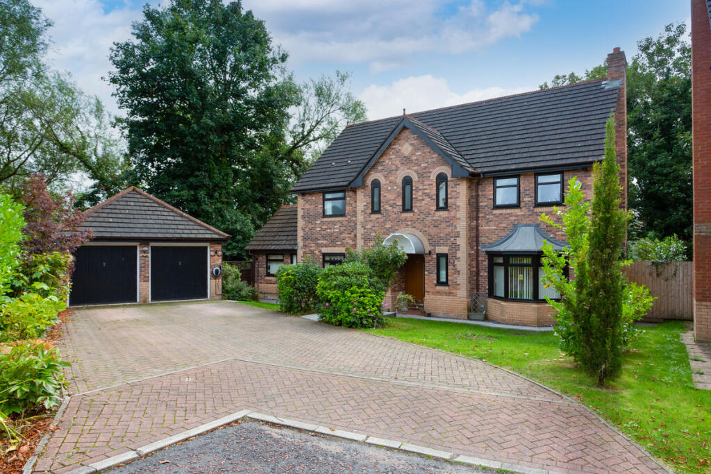 Main image of property: Uplands Chase, Fulwood, PR2