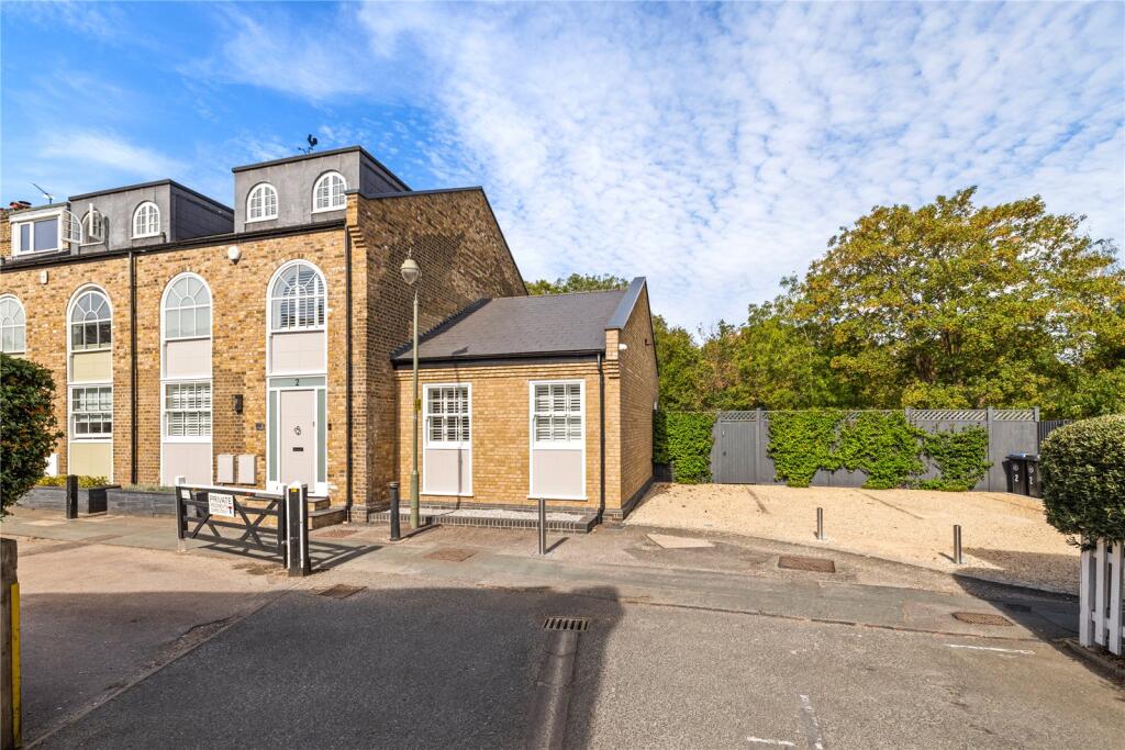 Main image of property: Church Walk, Weybridge, KT13