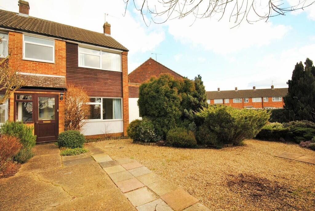 Main image of property: Stubbs End Close, Amersham, Buckinghamshire, HP6
