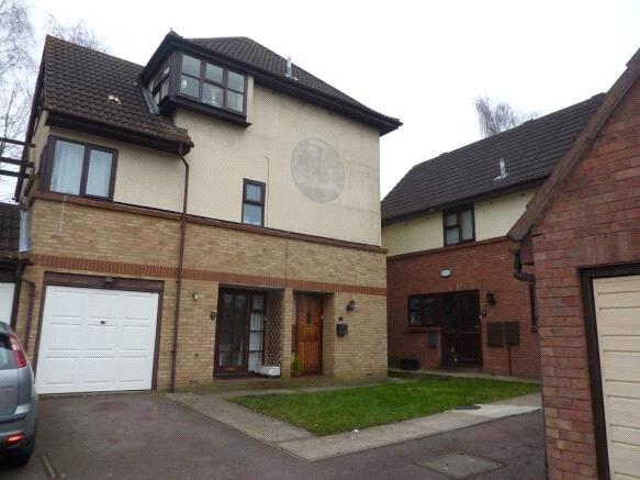 Main image of property: Amersham Avenue, Langdon Hills, Essex, SS16