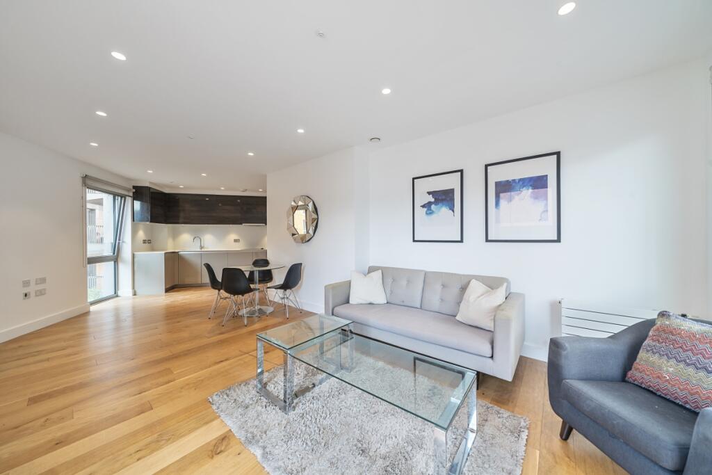 Main image of property: Rathbone Market, E16