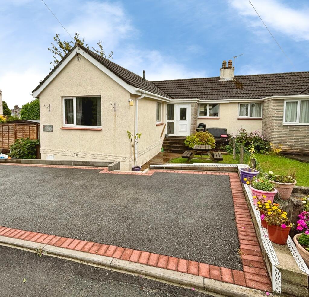 Main image of property: North Park Villas, Saltash, PL12