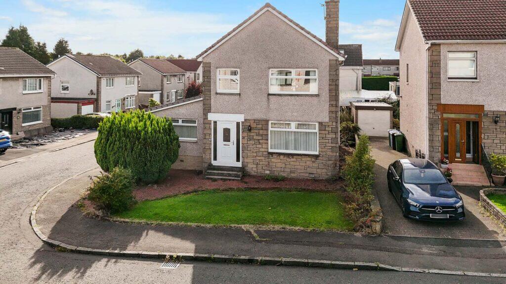 Main image of property: 1 Wester Moffat Crescent, Airdrie ML6 8LX