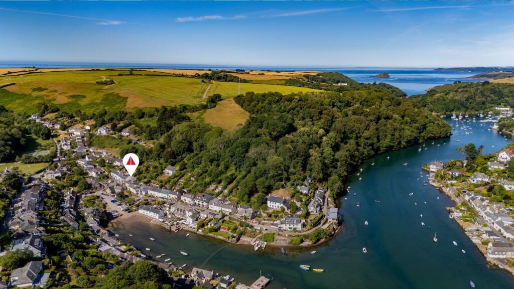 Main image of property: Noss Mayo, Plymouth