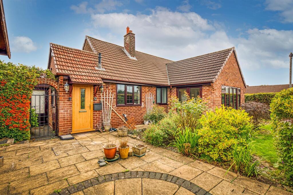 Main image of property: Bath Road, Mickleover, Derby