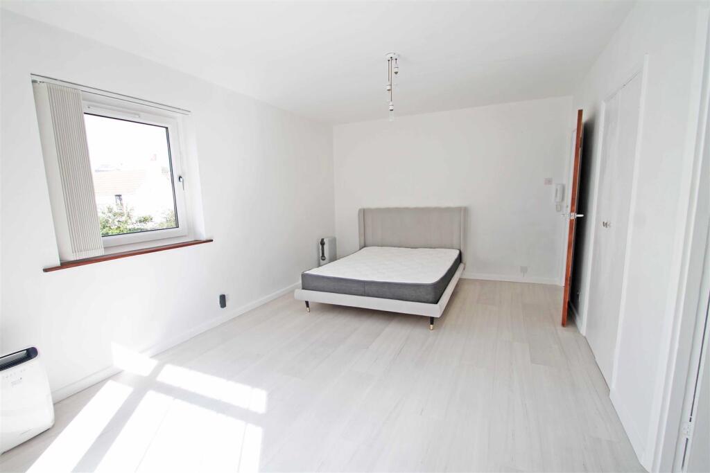 Main image of property: Dyke Road, Brighton BN1