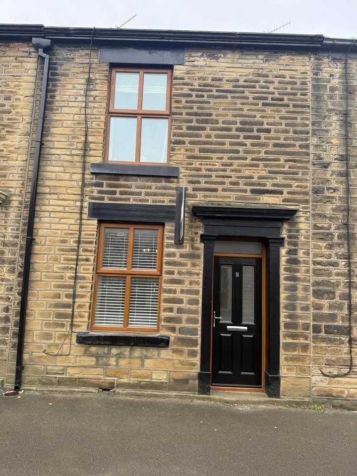 Main image of property: Sheffield Road, Glossop, Derbyshire, SK13