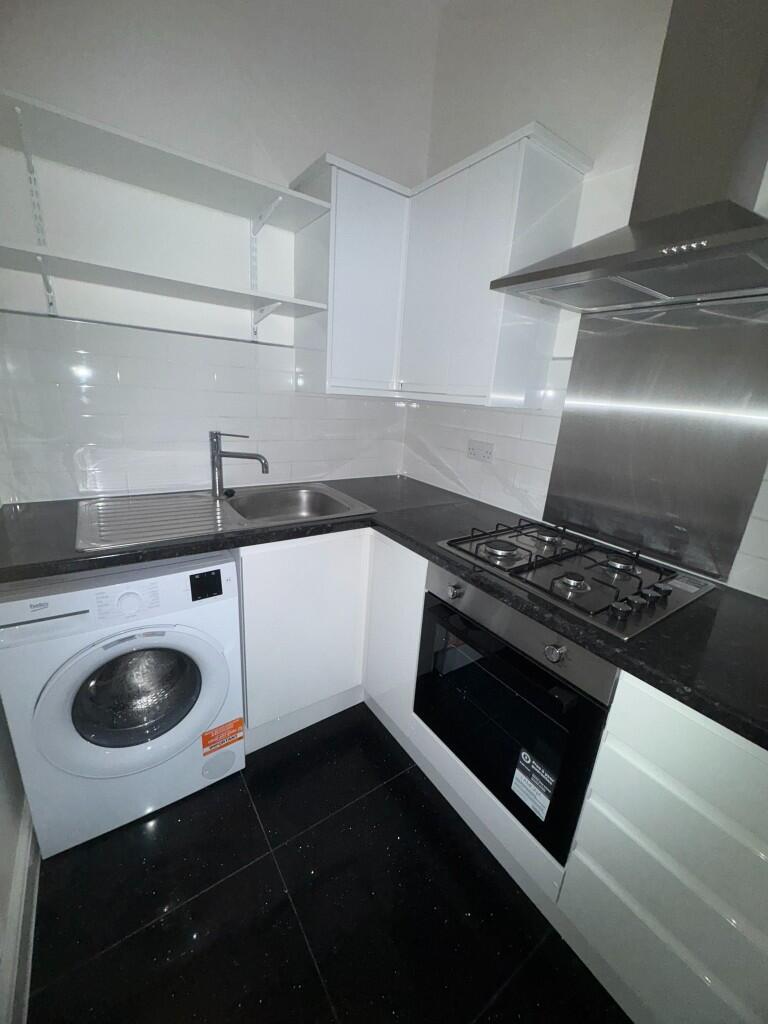 Main image of property: High Street, London, E17