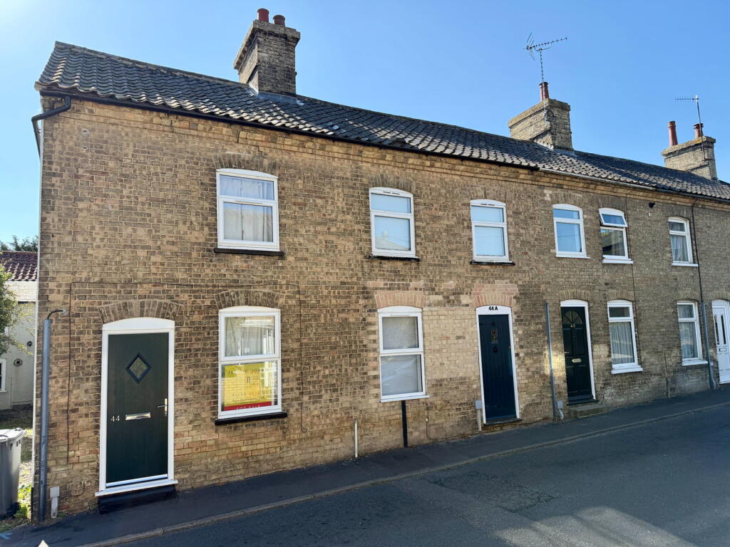 Main image of property: Albion Street, Saxmundham, IP17 1BL