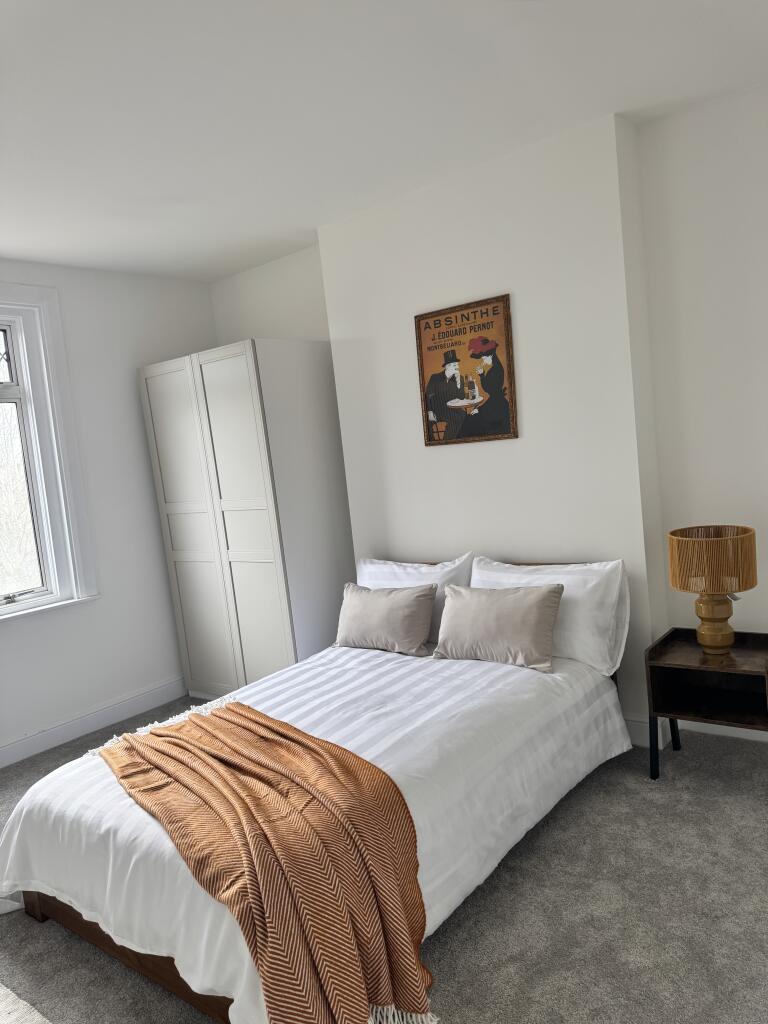 Main image of property: Estcourt Road, LONDON SE25 4SD
