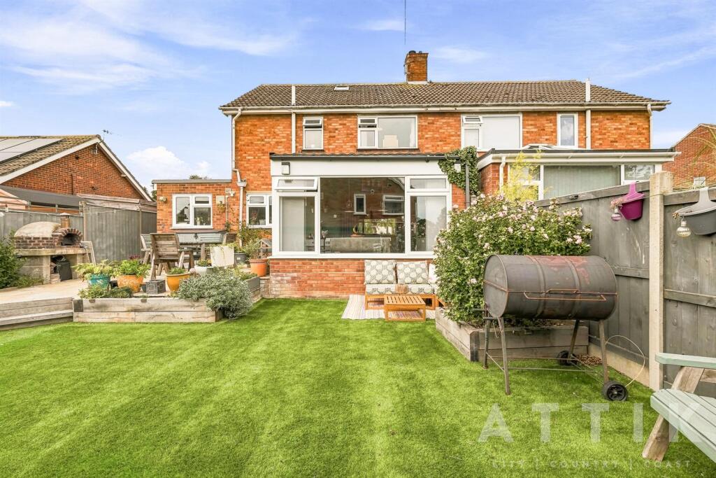 Main image of property: Oak Way, Halesworth