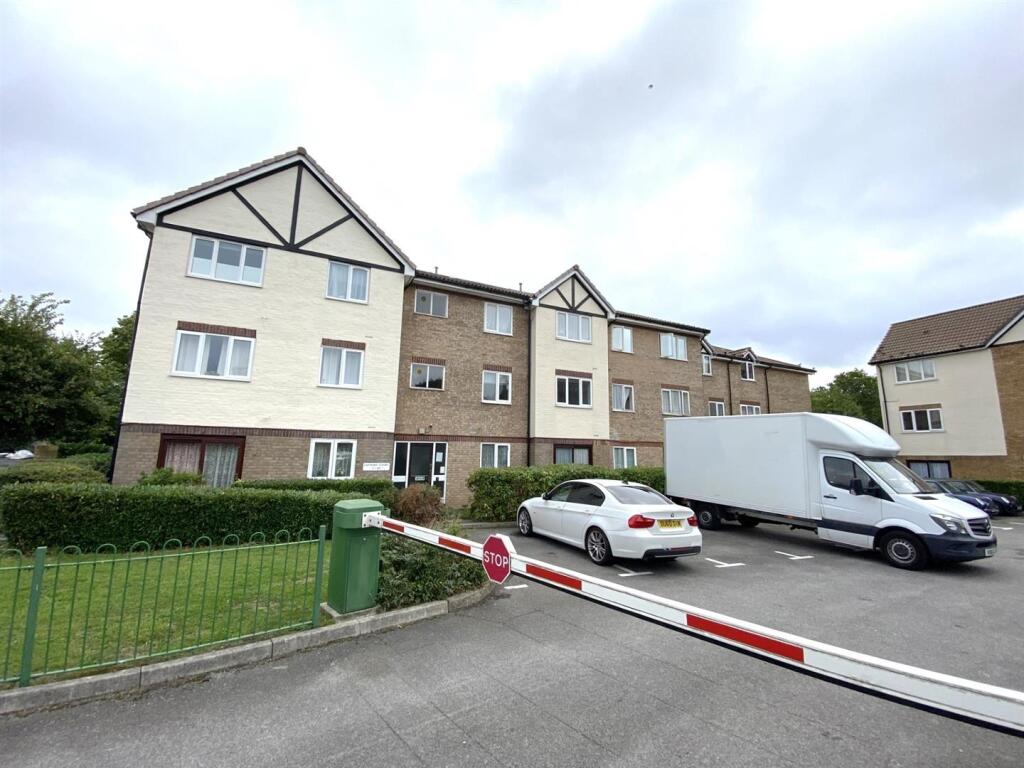 Main image of property: Eagle Drive, London, NW9 5BD