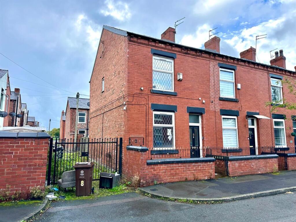 Main image of property: Wesley Street, Failsworth, Manchester