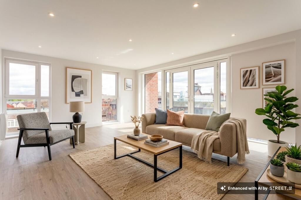 Main image of property: Worthing Road, Horsham, RH12