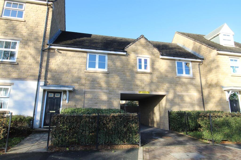 Main image of property: Queensway, Halifax