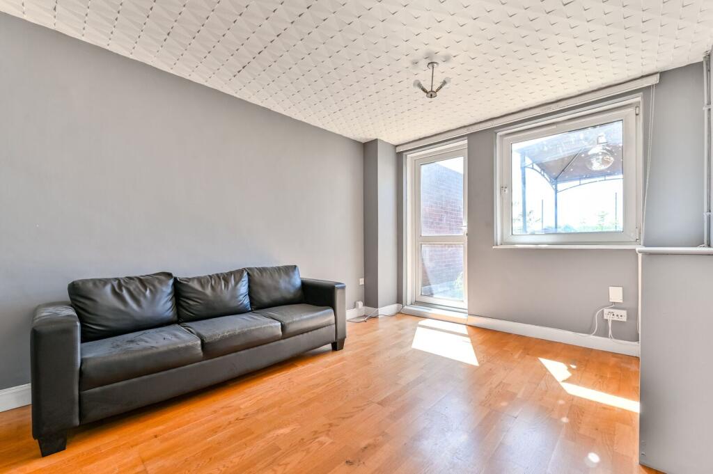 Main image of property: Evering Road, Stoke Newington, London, N16
