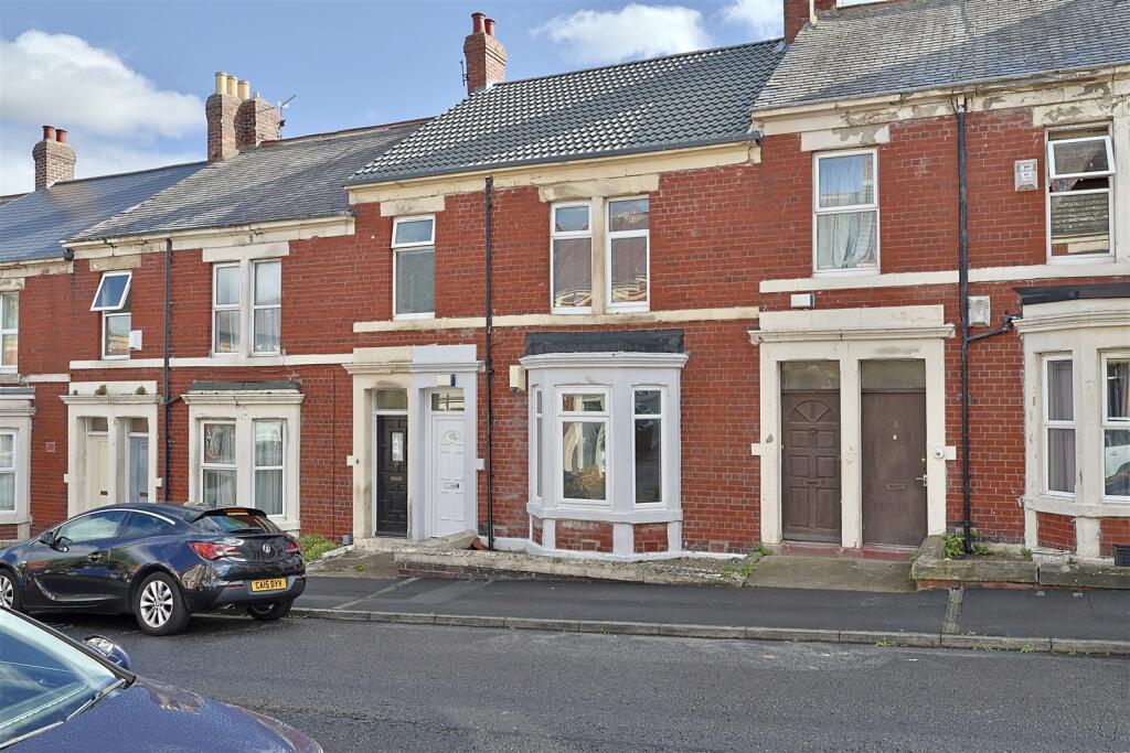 Main image of property: Wingrove Gardens, Fenham, Newcastle Upon Tyne, NE4 9HS