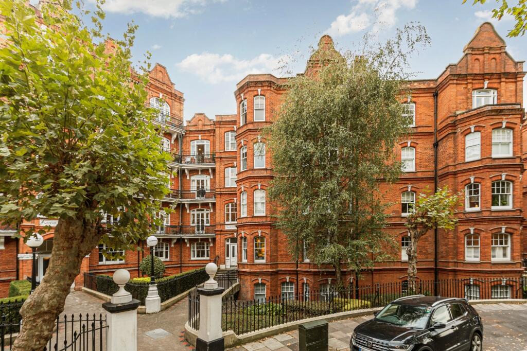 Main image of property: Queen's Club Gardens, London, Greater London, W14