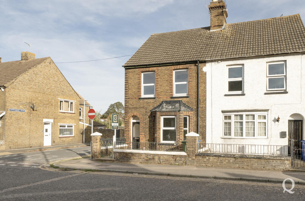 Main image of property: Park Road, Sittingbourne, Kent, ME10